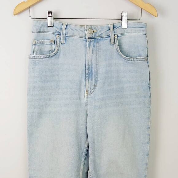 We The Free SZ 28 Hi Slim Straight Jean Light Wash OB893091 - Picture 3 of 6